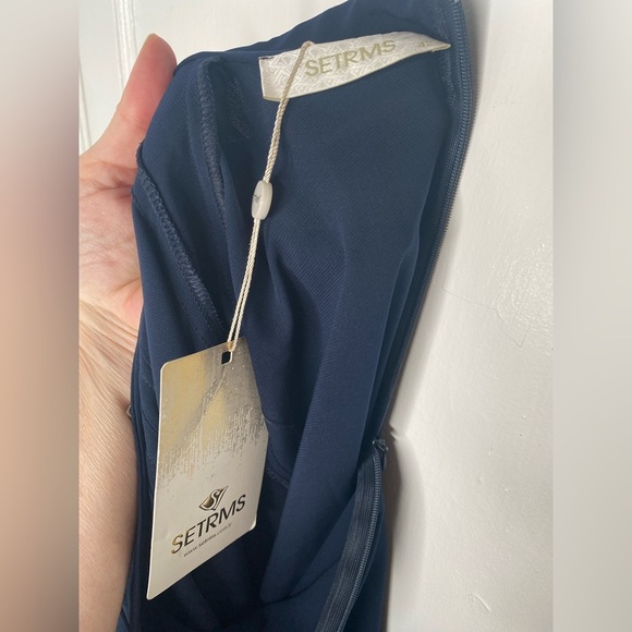 Navy Blue Tunic with Gold Trim - Picture 8 of 9